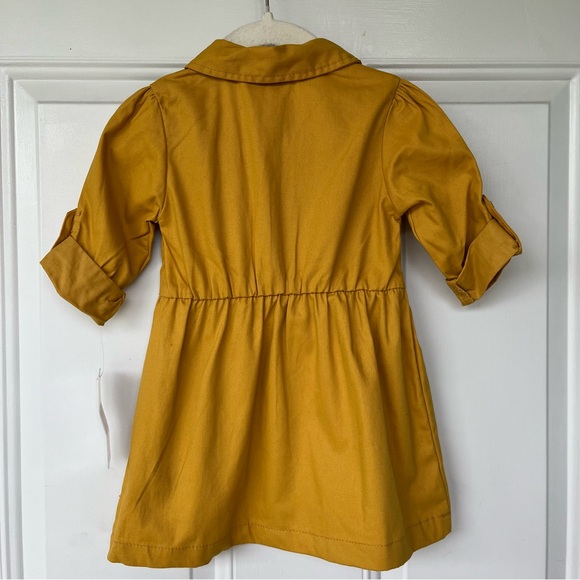 •Little Lass• NWT Dress with Embroidered Flowers - Size 18 Months - Picture 5 of 9